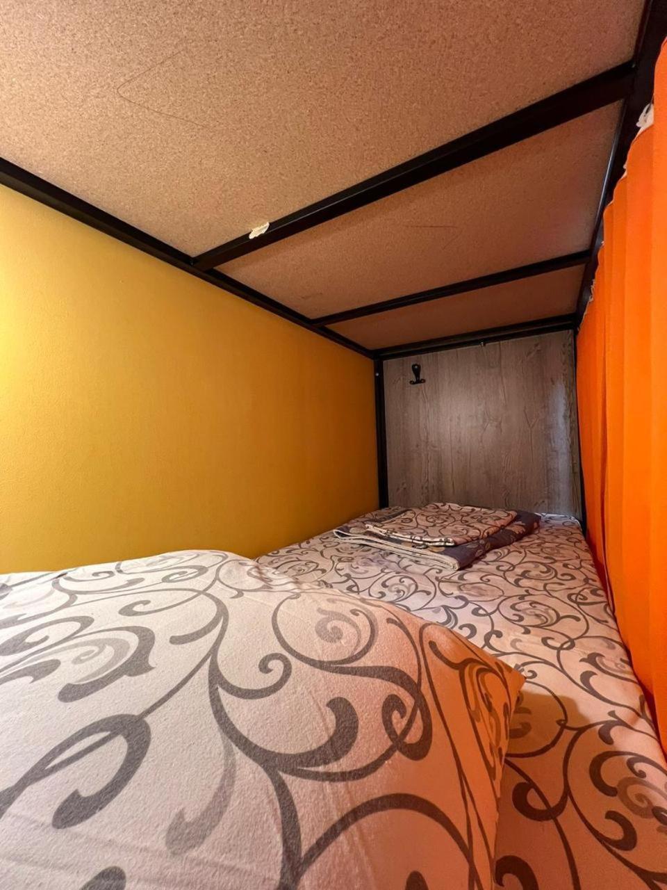 Hostel Рой Ałma Ata Zewnętrze zdjęcie