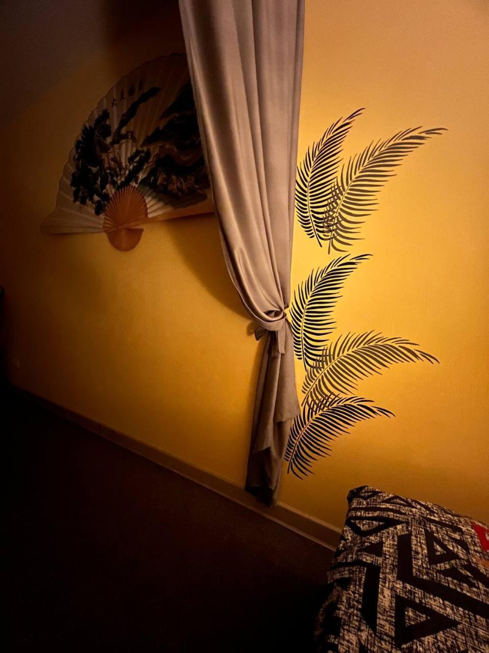 Hostel Рой Ałma Ata Zewnętrze zdjęcie
