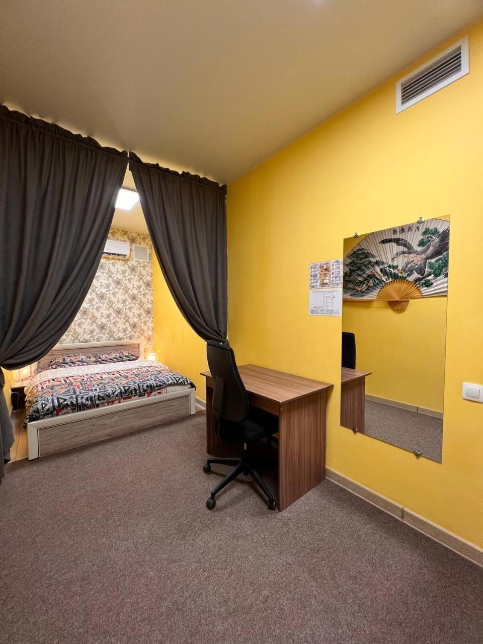 Hostel Рой Ałma Ata Zewnętrze zdjęcie