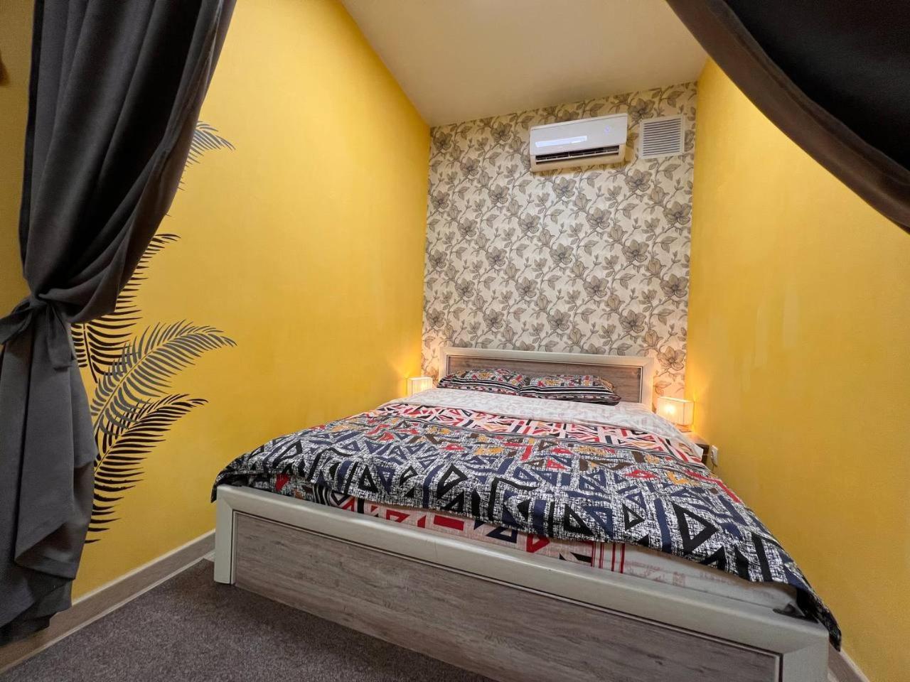 Hostel Рой Ałma Ata Zewnętrze zdjęcie