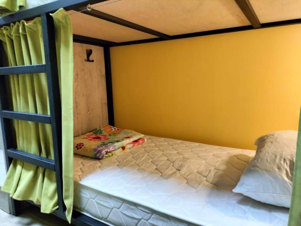 Hostel Рой Ałma Ata Zewnętrze zdjęcie